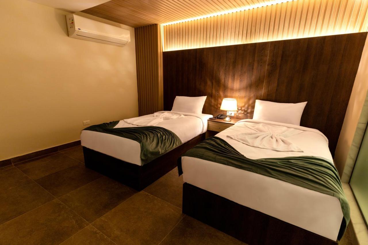 Blue Pyramids Eyes Hotel Al Kawm al Akhdar Экстерьер фото